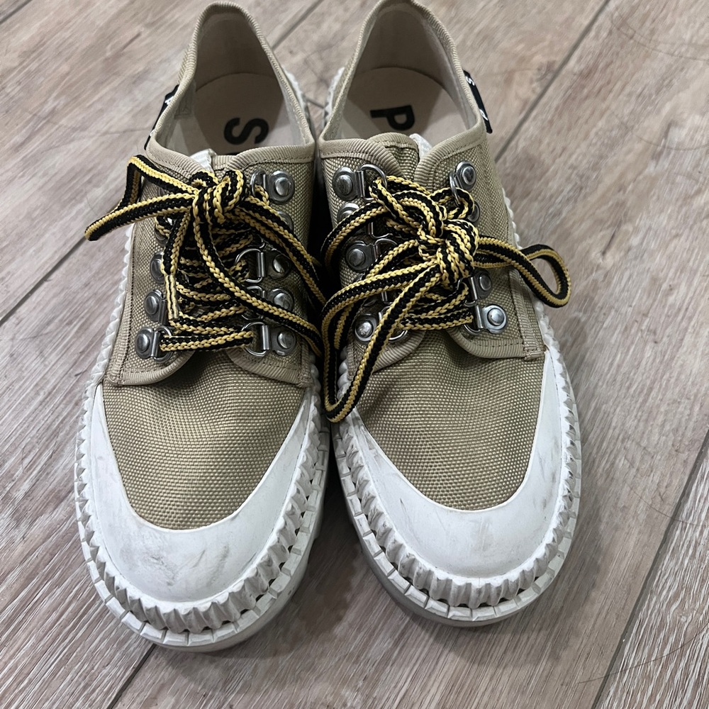 PS shoes